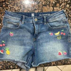 GAP Girls stretchy denim shorts